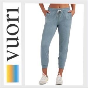 Vuori Womens Performance Jogger  Small
